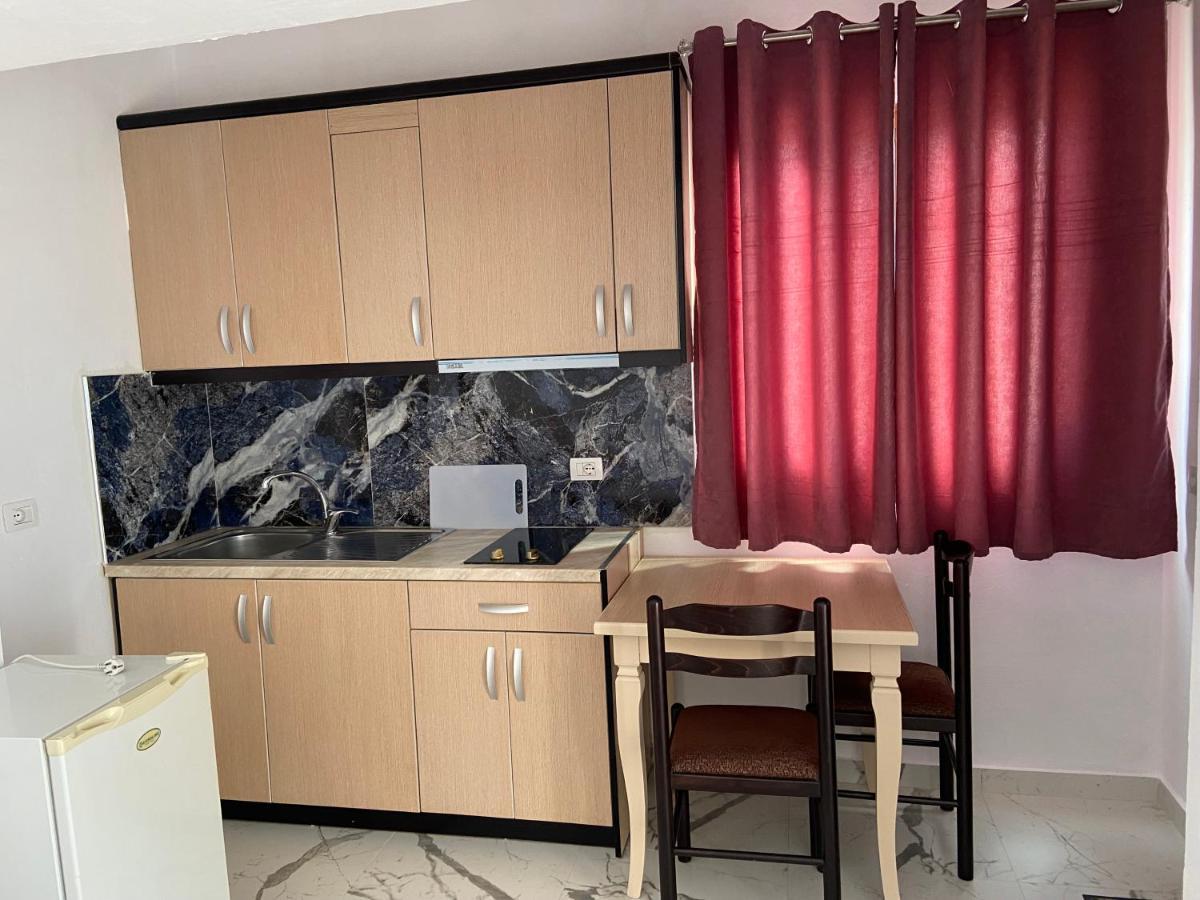 Amar Seaside Apartment Ksamil Luaran gambar