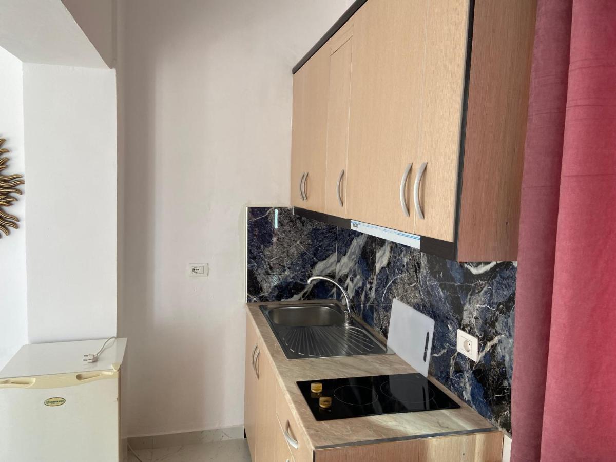 Amar Seaside Apartment Ksamil Luaran gambar