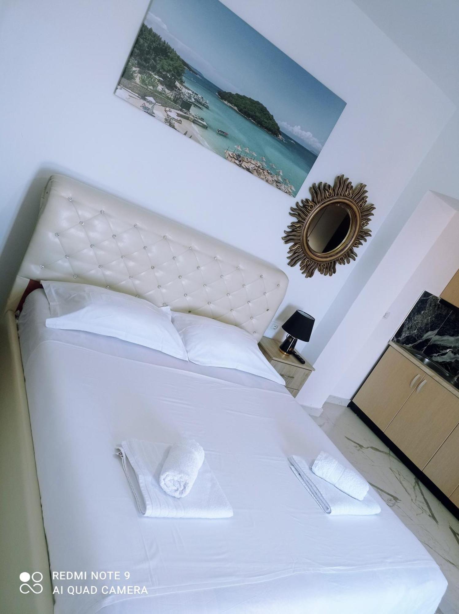 Amar Seaside Apartment Ksamil Luaran gambar