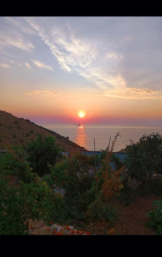 Amar Seaside Apartment Ksamil Luaran gambar